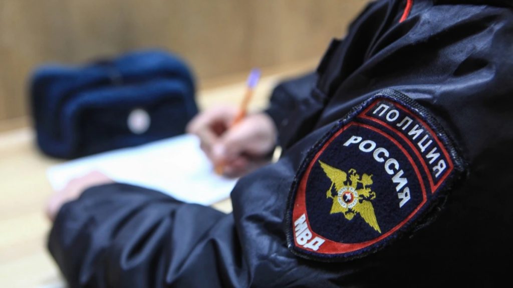 В Восточном округе столицы оперативники задержали подозреваемых в дерзком ограблении пенсионера