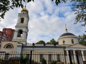 При храме на Байкальской улице открылись курсы иконописи для пожилых людей