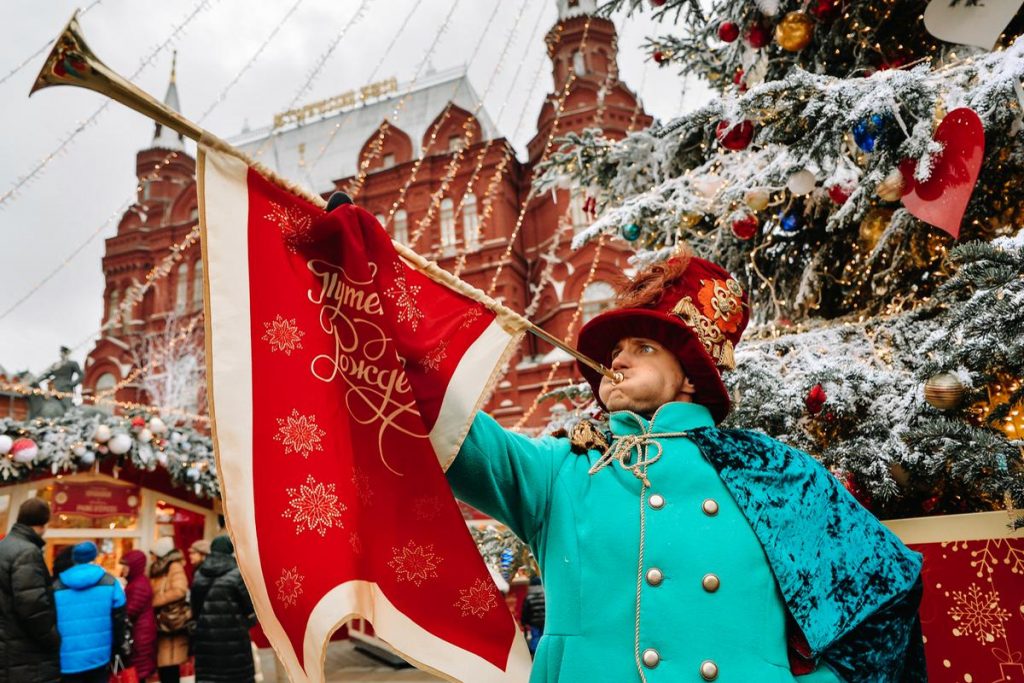 Москва готовится к старту фестиваля "Путешествие в Рождество"